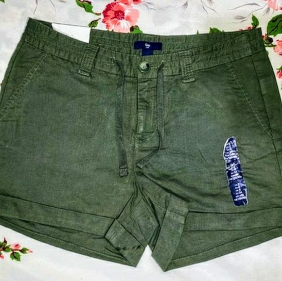 GAP Linen Utility Shorts - Picture 3 of 4